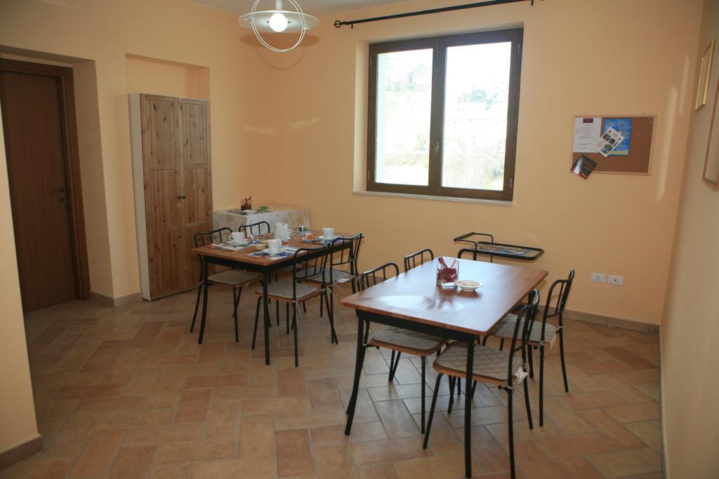 Civitella Del Tronto B&B La Collina Degli Ulivi מראה חיצוני תמונה