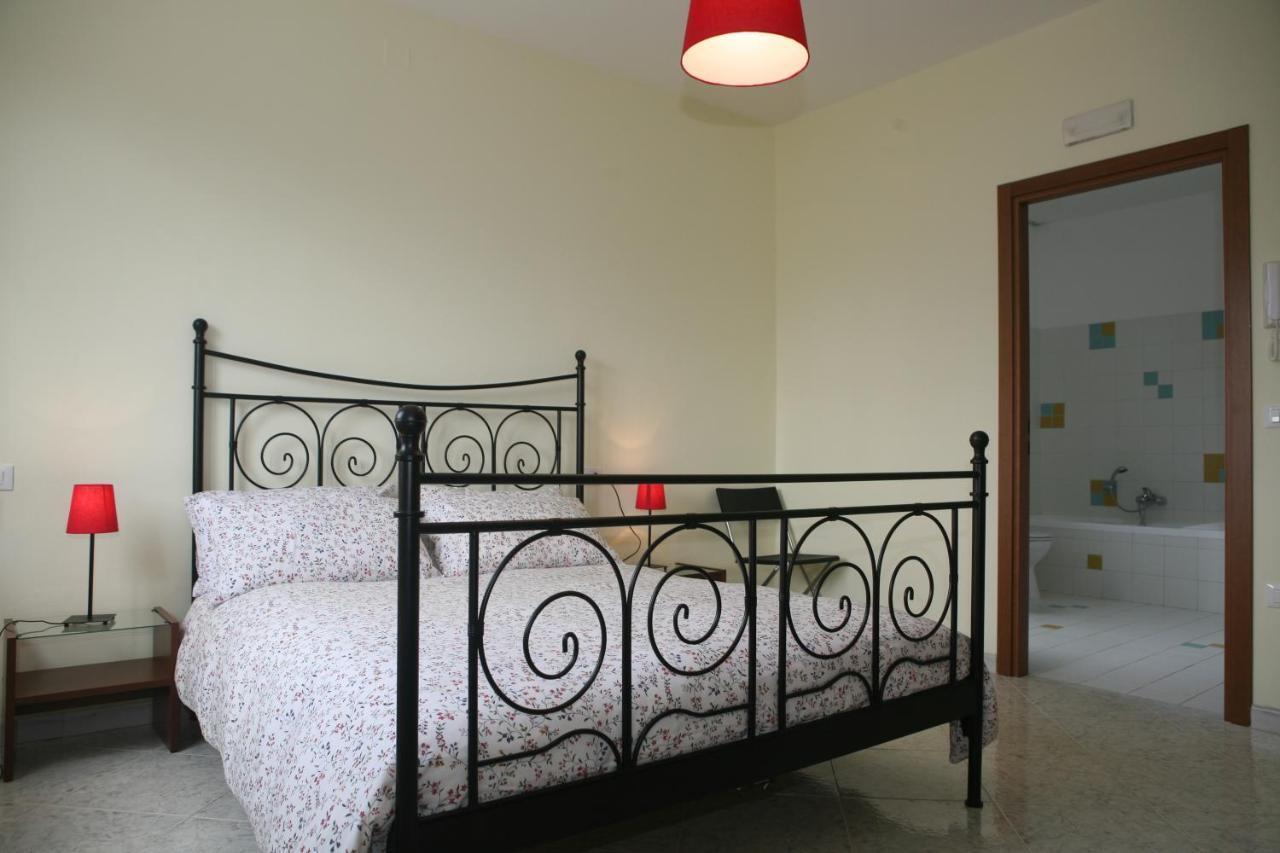 Civitella Del Tronto B&B La Collina Degli Ulivi חדר תמונה